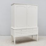 1754&nbsp;8122&nbsp;Linneskåp